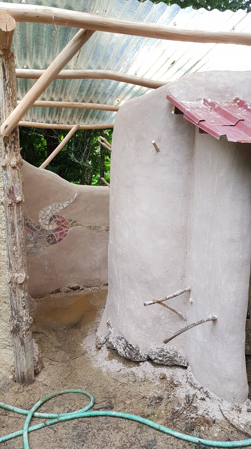 Outdoor Shower: Walls, Plaster &&nbsp;Decor